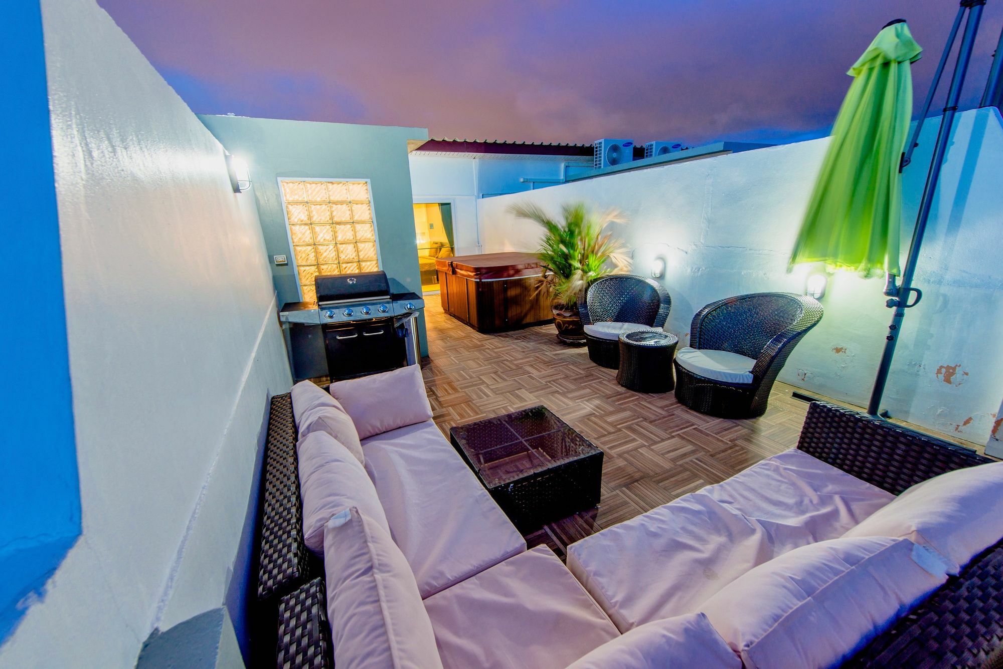 The Hidden Gem Villa Pattaya Exteriör bild